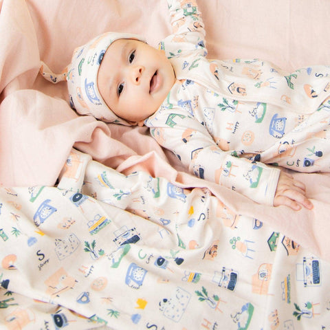 cozy days organic cotton swaddle-Magnetic Me