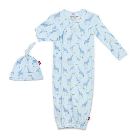 Blue Jolie Giraffe organic cotton magnetic cozy sleeper gown + hat set