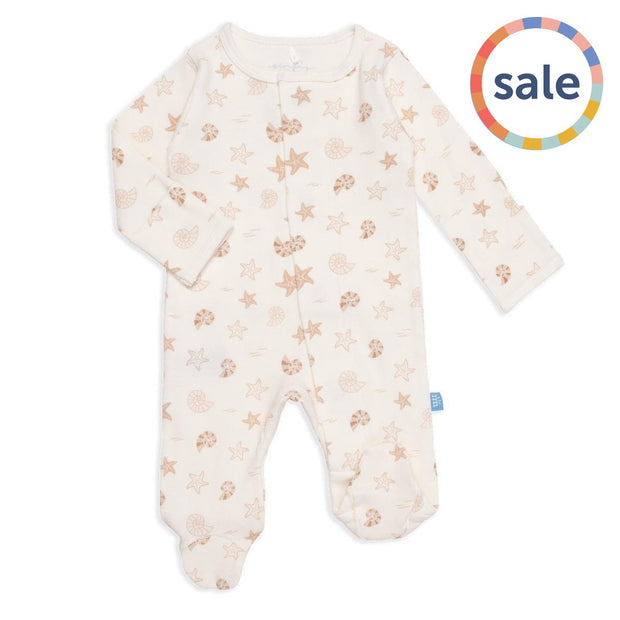 shell story organic cotton magnetic footie-Magnetic Me
