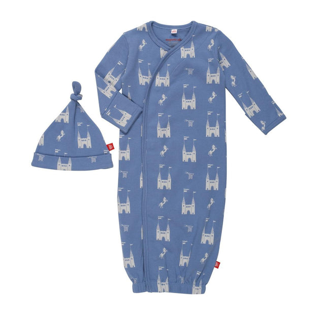 the balmoral of the story organic cotton magnetic cozy sleeper gown + hat set