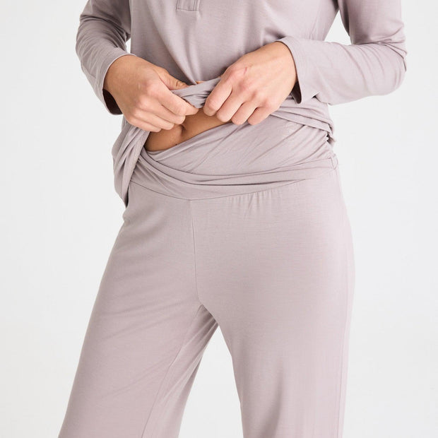 women's dovetail modal magnetic signature long sleeve pajama set