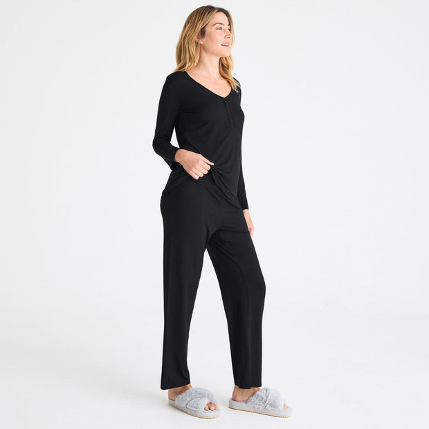 women's onyx modal magnetic signature long sleeve pajama set