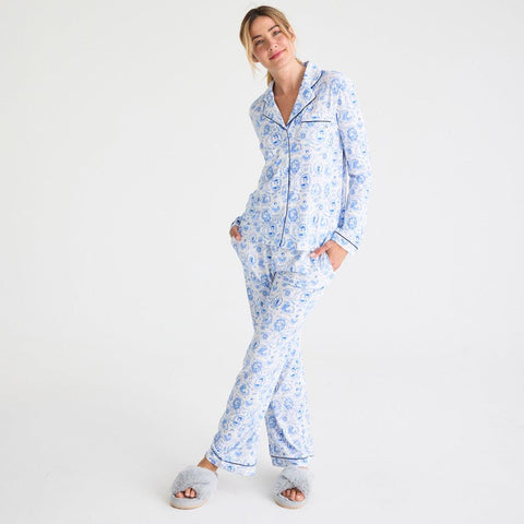 women's women of science modal magnetic classic with a twist long sleeve pajama set